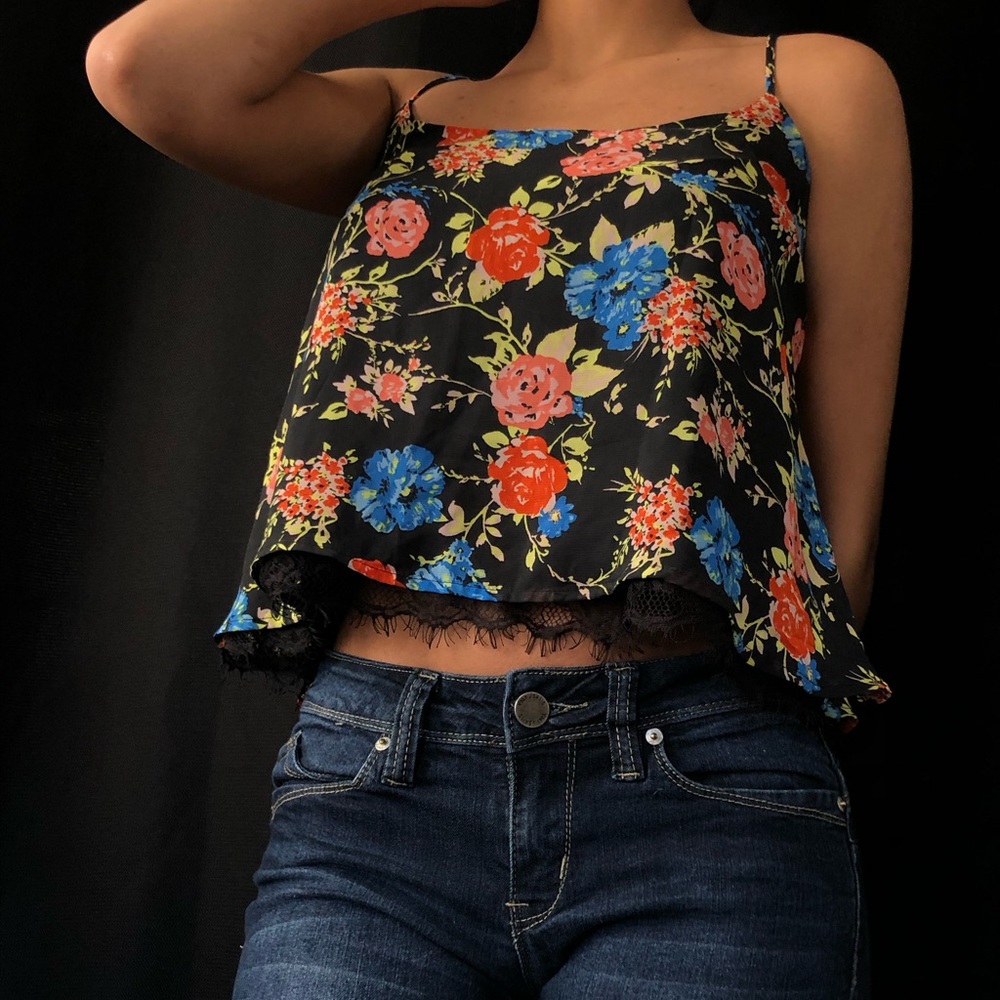 Black floral tank